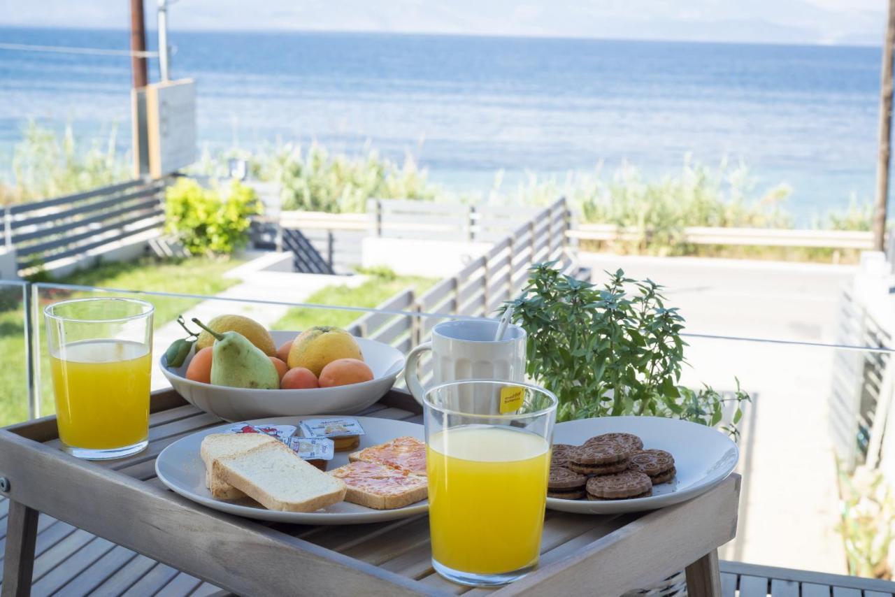Theros Suites Dhiminio Exterior foto